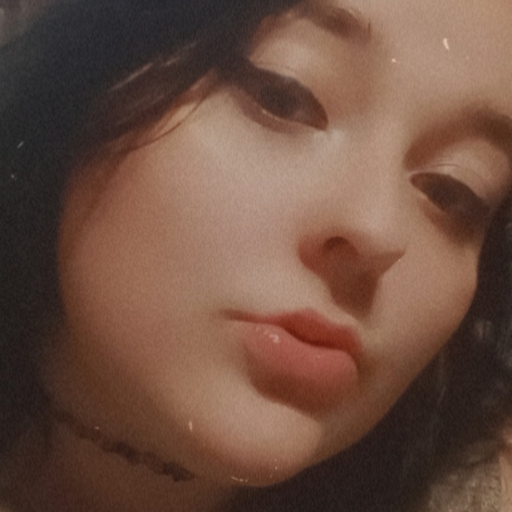 Meet your Posher, Celeste
